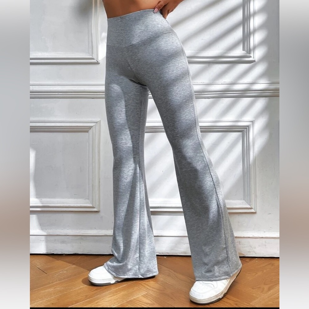 Solid Flare Leg Leggings.